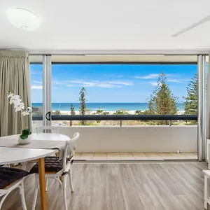 Hi Ho On Broadbeach Aparthotel